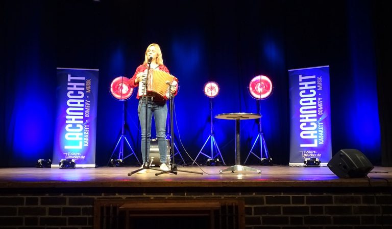 2018-10-06-Lachnacht10