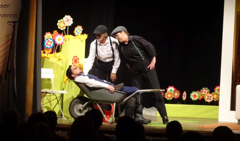 2019-04-05-Theater-Kanapee08