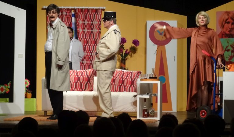 2019-04-05-Theater-Kanapee12