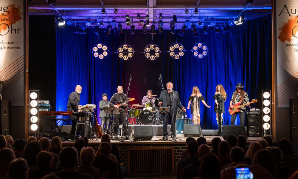 JOE_Tribute_Band_mit_Publikum